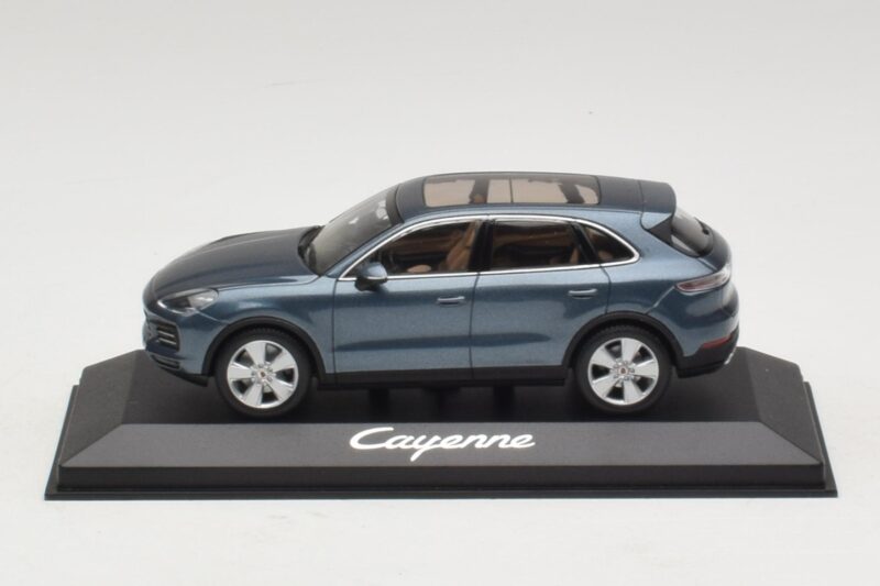 Porsche Cayenne E3 Blue Metallic Minichamps 1:43 WAP0203110J Métal