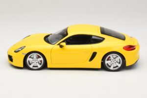 Porsche Cayman 981 Jaune Minichamps 1:18 110062220 Métal — image 4 sur 8