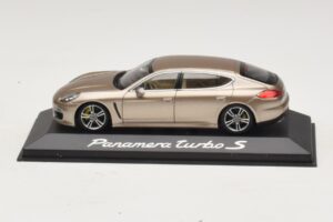 Porsche Panamera 970 Turbo S Bronze Métallisé Minichamps 1:43 WAP0200600E Métal