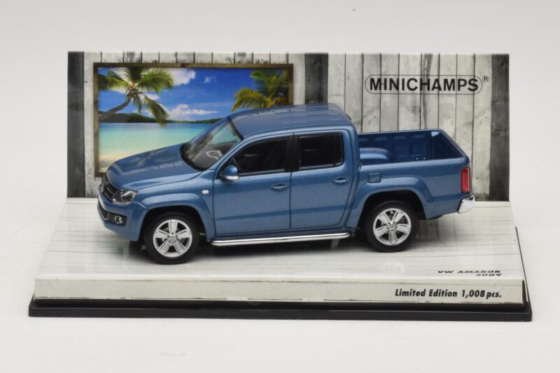 Volkswagen Amarok Bleu Métallisé Minichamps 1:43 436058362 Métal