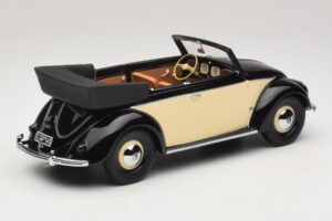 Volkswagen Beetle Cabriolet Noir Crème Minichamps 1:18 107054131 Résine — image 2 sur 6