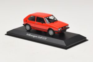 Volkswagen Golf GTI Mk1 Rouge Maxichamps 1:43 940055170 Métal — image 3 sur 4