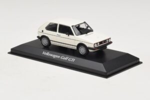 Volkswagen Golf GTI Mk1 Blanc Maxichamps 1:43 940055171 Métal — image 3 sur 4