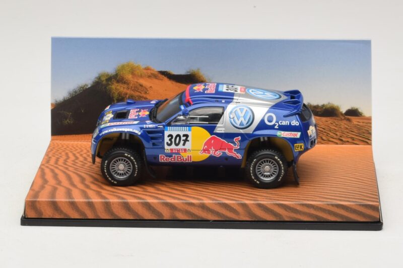 Volkswagen Race Touareg Red Bull #307 Édition Concessionnaire 2005 Minichamps 1:43 7LO099400PD307 Métal