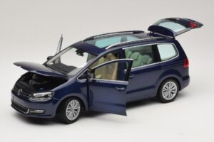Volkswagen Sharan Blue Metallic Minichamps 1:18 110051000 Métal — image 2 sur 8