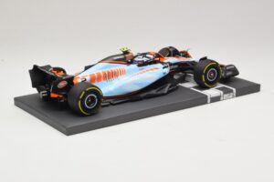 Williams Racing FW45 #2 L. Sargeant Singapore GP 2023 Minichamps 1:18 117231602 Métal — image 2 sur 7