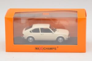 Alfa Romeo Alfasud Blanc Maxichamps 1:43 940120101 Métal — image 5 sur 5