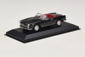 Alfa Romeo Giulia Spider Noir Minichamps 1:43 400120730 Métal — image 2 sur 5