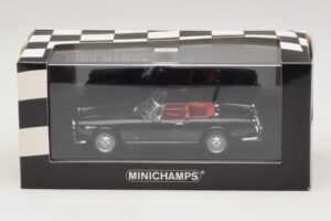 Alfa Romeo Giulia Spider Noir Minichamps 1:43 400120730 Métal — image 5 sur 5