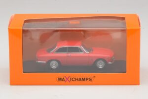 Alfa Romeo Giulia Sprint GTA Rouge Maxichamps 1:43 940120440 Métal — image 5 sur 5