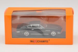 Aston Martin DBS Noir Maxichamps 1:43 940137601 Métal — image 5 sur 5