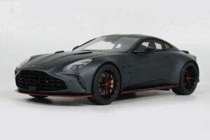 Aston Martin Vantage S Satin Xenon Grey GT Spirit 1:18 GT1017 Résine — image 2 sur 2