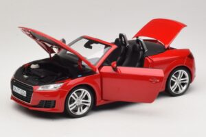 Audi TT 8J Roadster Tango Red Minichamps 1:18 5011400525 Métal — image 2 sur 8