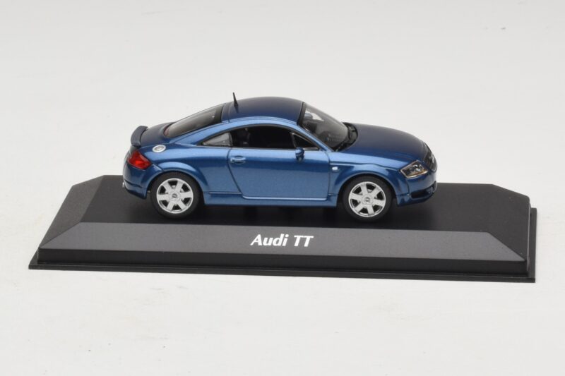Audi TT 8N Bleu Métallisé Maxichamps 1:43 940017220 Métal