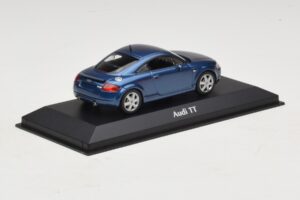 Audi TT 8N Bleu Métallisé Maxichamps 1:43 940017220 Métal — image 2 sur 5