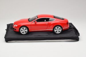 Bentley Continental GT Orange Minichamps 1:18 100139922-P1 Métal — image 4 sur 8