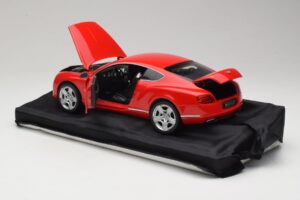 Bentley Continental GT Orange Minichamps 1:18 100139922-P1 Métal — image 5 sur 8