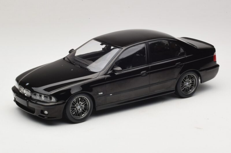 BMW M5 E39 Noir KK-Scale 1:18 KKDC181623 Métal