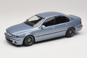 BMW M5 E39 Silverstone Blue Metallic KK-Scale 1:18 KKDC181622 Métal