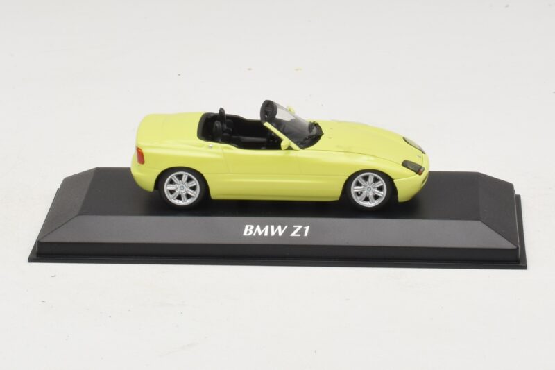 BMW Z1 E30 Jaune Maxichamps 1:43 BMW Z1 E30 Jaune Maxichamps 1:43 940020100 Métal