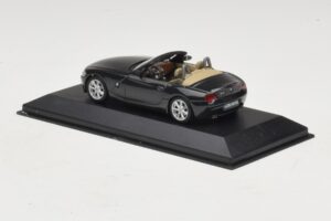 BMW Z4 E85 Noir Métallisé Boîte De Remplacement Minichamps 1:43 80420144055-R1 Métal — image 3 sur 5
