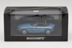 BMW Z4 E85 Bleu Clair Métallisé Boîte De Remplacement Minichamps 1:43 80420144054-R1 Métal — image 5 sur 5