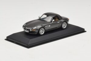 BMW Z8 E52 Hardtop Gris Minichamps 1:43 BMW022 Métal — image 2 sur 5