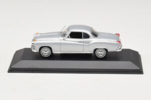 Borgward Isabella Coupé Argent Minichamps 1:43 400096031 Métal