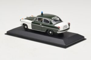 Borgward Isabella Polizei Frankfurt Minichamps 1:43 400096090 Métal — image 3 sur 5