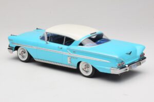 Chevrolet Bel Air Impala Coupe Turquoise & Crème KK-Scale 1:18 KKDC181593 Métal — image 5 sur 6