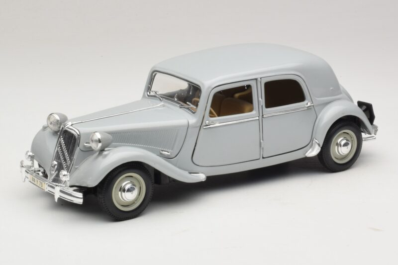 Citroen 15CV Six Gris Maisto 1:18 31837 Métal