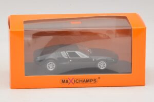 De Tomaso Mangusta Noir Maxichamps 1:43 940127121 Métal — image 5 sur 5
