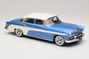 DeSoto Fireflite Sedan Bleu Métallisé & Crème KK-Scale 1:18 KKDC181544 Métal — image 4 sur 6