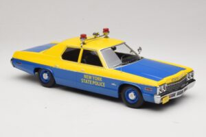 Dodge Monaco New York State Police Jaune & Bleu KK-Scale 1:18 KKDC181156 Métal — image 4 sur 6