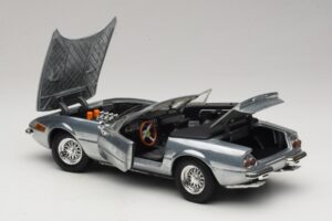 Ferrari 365 GTS Chrome Silver Hot Wheels 1:18 25738 Métal — image 5 sur 8