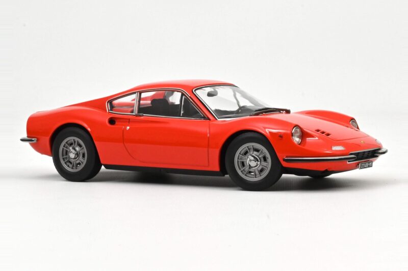 Ferrari Dino 246 GT Rosso Dino Norev 1:18 Ferrari Dino 246 GT Rosso Dino Norev 1:18 187801 Métal