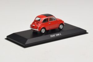 Fiat 500 L Rouge Maxichamps 1:43 940121600 Métal — image 2 sur 5