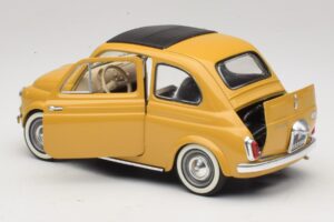 Fiat 500 Jaune Solido 1:18 8042 Métal — image 5 sur 8