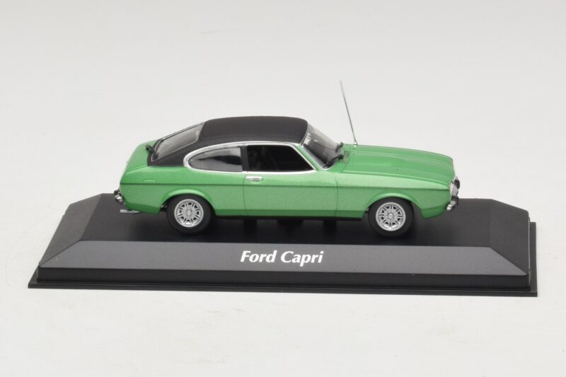 Ford Capri II Vert Métallisé Maxichamps 1:43 940081200 Métal