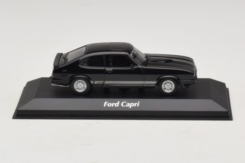 Ford Capri III Noir Maxichamps 1:43 940082220 Métal