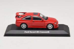 Ford Escort RS Cosworth Rouge Maxichamps 1:43 940082100 Métal