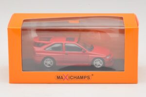 Ford Escort RS Cosworth Rouge Maxichamps 1:43 940082100 Métal — image 5 sur 5