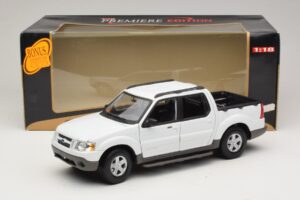 Ford Explorer Sport Trac Blanc Maisto 1:18 36891 Métal — image 8 sur 8