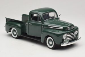 Ford F-1 Vert Road Legends 1:18 92218 Métal — image 6 sur 8