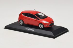 Ford Fiesta Mk7 Rouge Maxichamps 1:43 940088000 Métal — image 3 sur 5