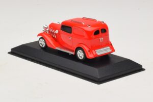 Ford Hot Rod Rouge Minichamps 1:43 400142264 Métal — image 3 sur 5