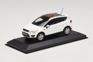 Ford Kuga Mk1 Blanc Édition Concessionnaire Minichamps 1:43 KUGA002 Métal — image 2 sur 5