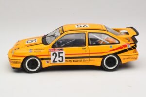 Ford Sierra RS500 #25 T. Longhurst / T. Mezera Bathurst 1000 Winner 1988 Boîte de Remplacement Biante 1:18 103888025-R1 Métal — image 4 sur 8