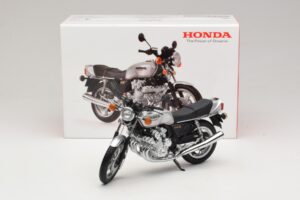 Honda CBX 1000 Argent Minichamps 1:12 08MDM-CBX-810A Métal — image 6 sur 6