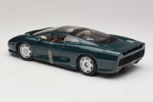 Jaguar XJ220 Vert Métallisé Maisto 1:18 31807 Métal — image 7 sur 8